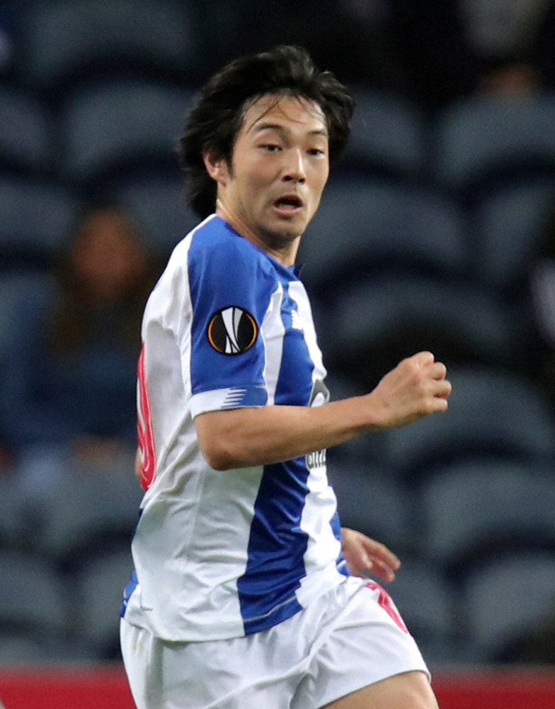 【画像・写真】ポルト中島　リーグ再開初戦はベンチ外　体調不良の妻のためチーム練習欠席、自宅で自主トレ出場志願も…