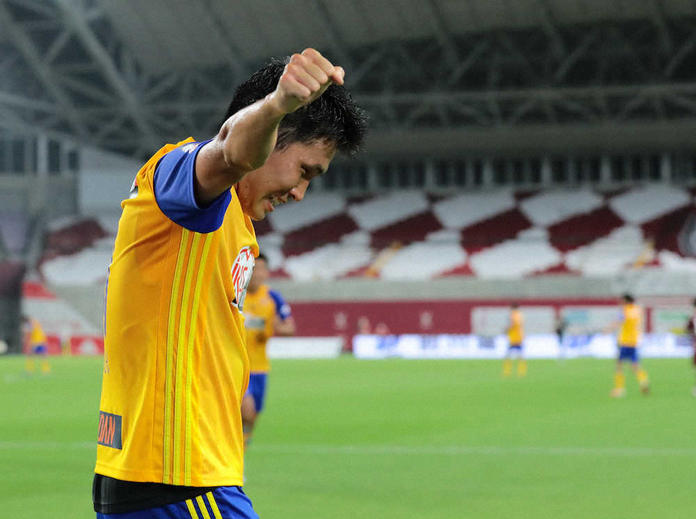 【画像・写真】仙台7戦ぶり白星！蜂須賀呼んだ「難しい試合だったが相手より走れた」