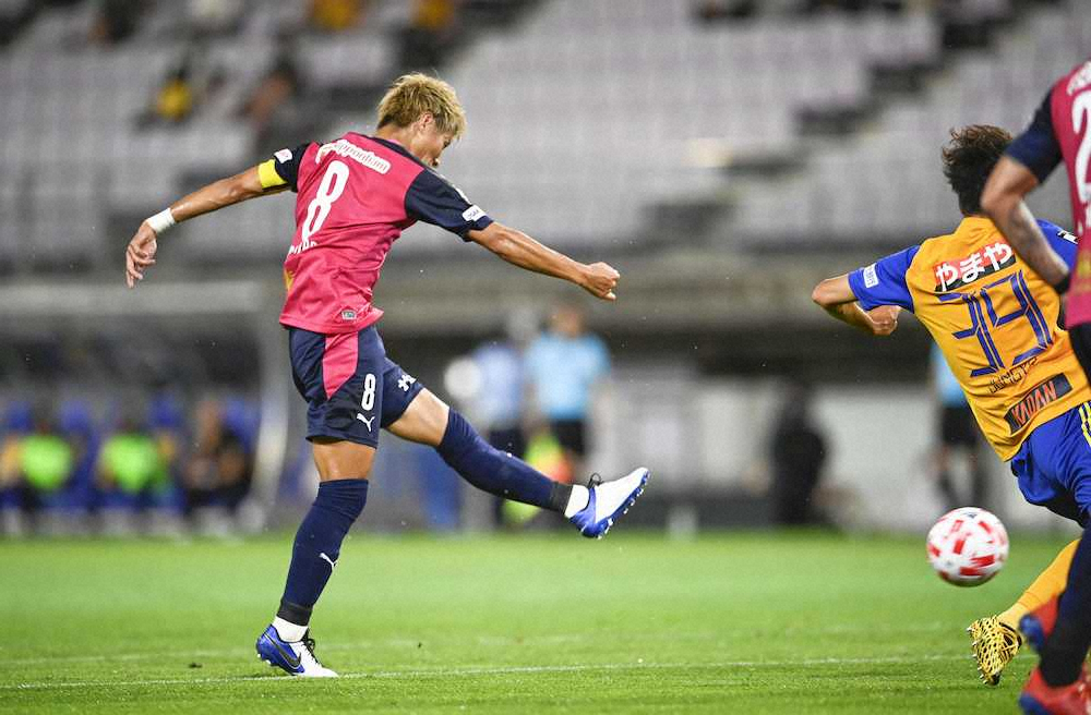 【画像・写真】C大阪、3連勝で8強進出！スタメン6人入れ替えも柿谷今季初ゴールなどで3発快勝