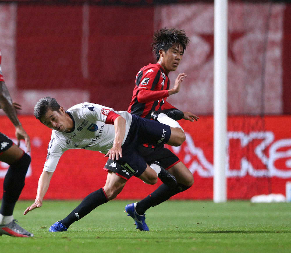 【画像・写真】横浜FCのカズ　渾身ミドルで沸かせ　最年長出場記録も更新　チームは1次リーグ敗退