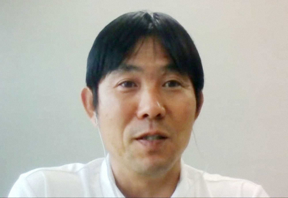 オンラインで取材に応じるサッカー日本代表の森保監督
