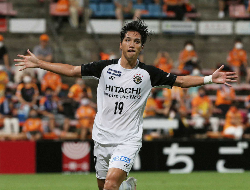 【画像・写真】柏、オルンガ頼み脱却！呉屋＆江坂2戦連続アベック弾で白星