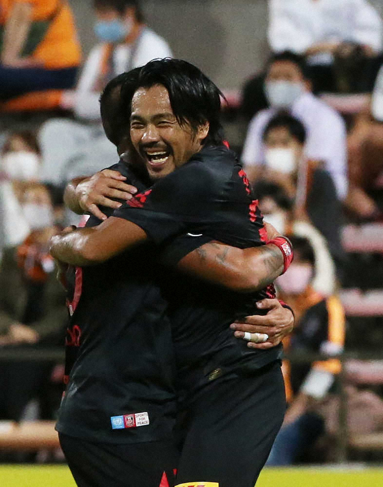 【画像・写真】浦和・山中が移籍初得点「勝ち点3」に安ど　興梠は通算151ゴール