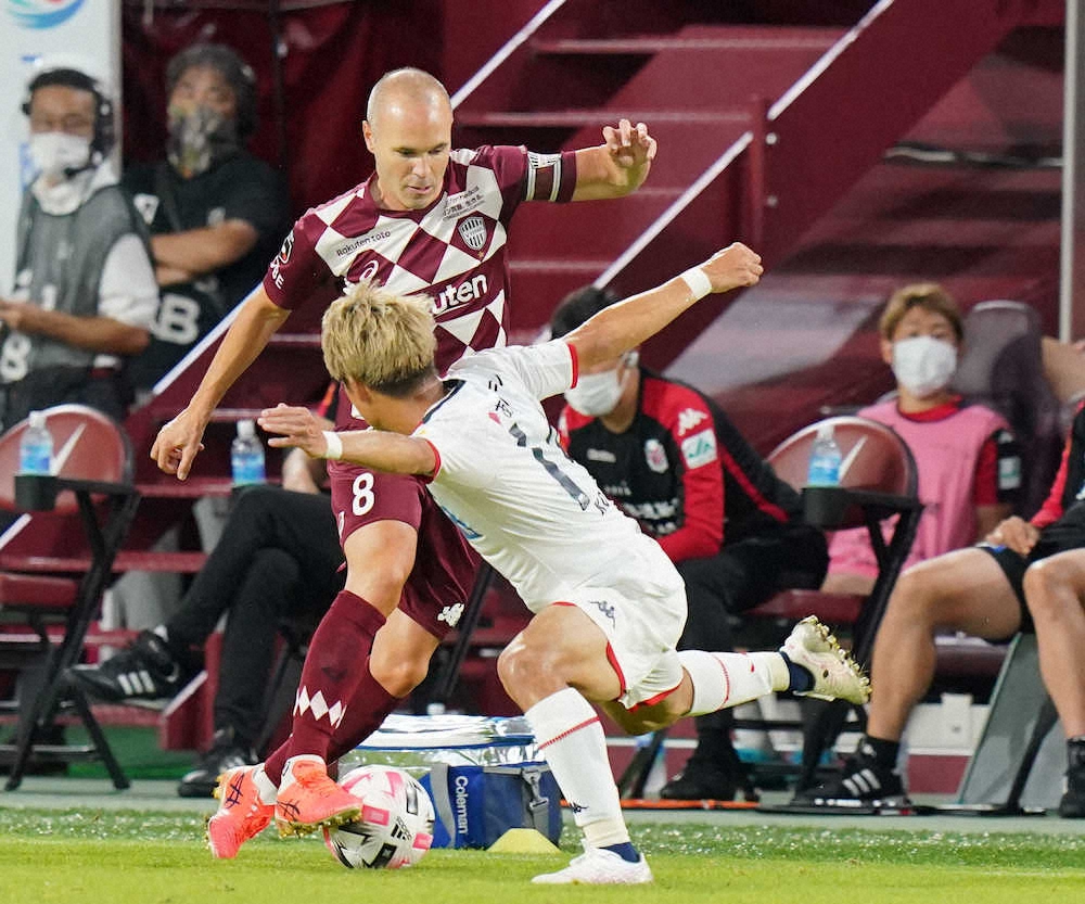 【画像・写真】神戸・イニエスタ　三浦監督初陣で魅せた、先制点＆追加点絡み今季初2連勝貢献