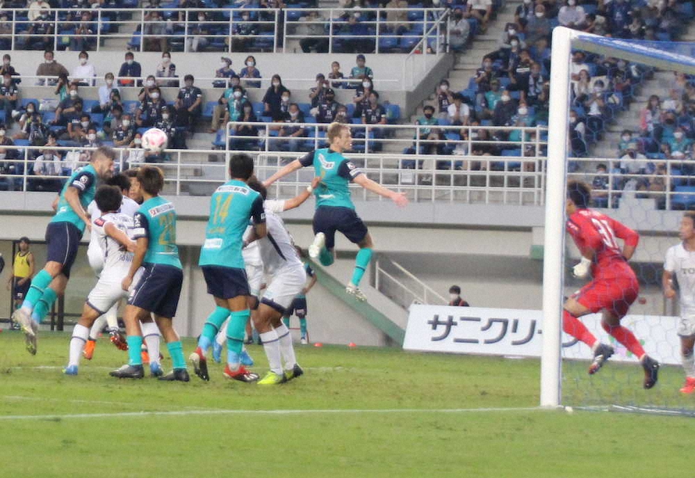 【画像・写真】J2福岡　フアンマ2発でダービー制した！クラブ記録9連勝で昇格圏2位浮上