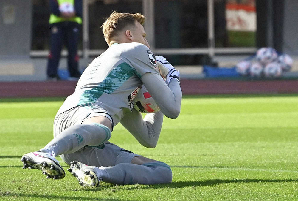 【画像・写真】仙台　ドロ沼14戦勝ちなし…DVクビ騒動後初戦、名古屋に零敗