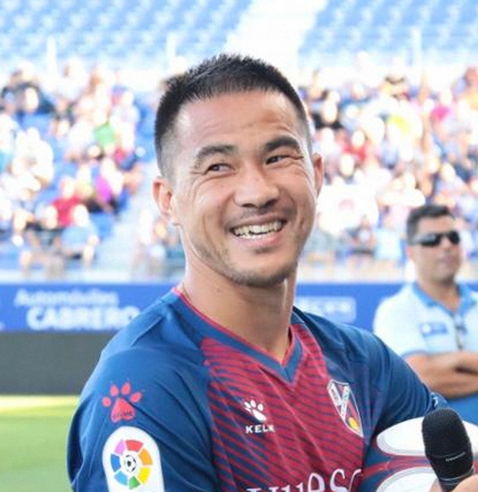 【画像・写真】ウエスカ岡崎　ゴールネット2度揺らすも“幻”に、2戦連発逃す