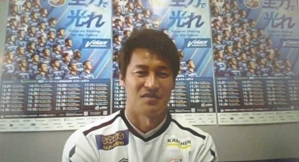 【画像・写真】J2長崎の吉田孝行監督　「楽しみが半分と、期待を感じるのでプレッシャーもある」