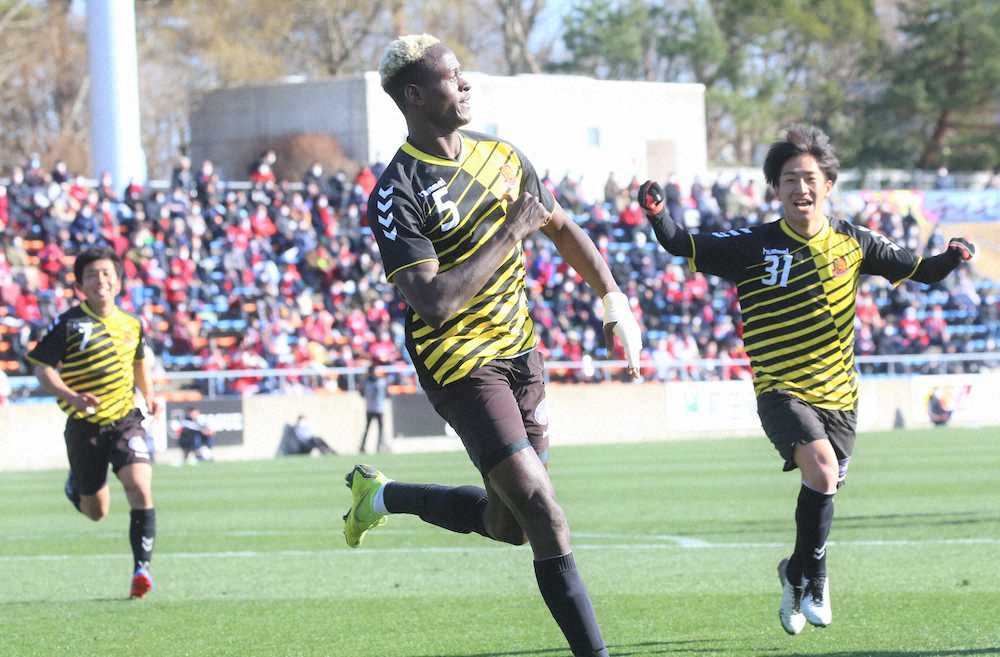 【画像・写真】「東日本大震災メモリアルマッチ」　決勝弾の福島・イスマイラ「100％で挑む思いがあった」