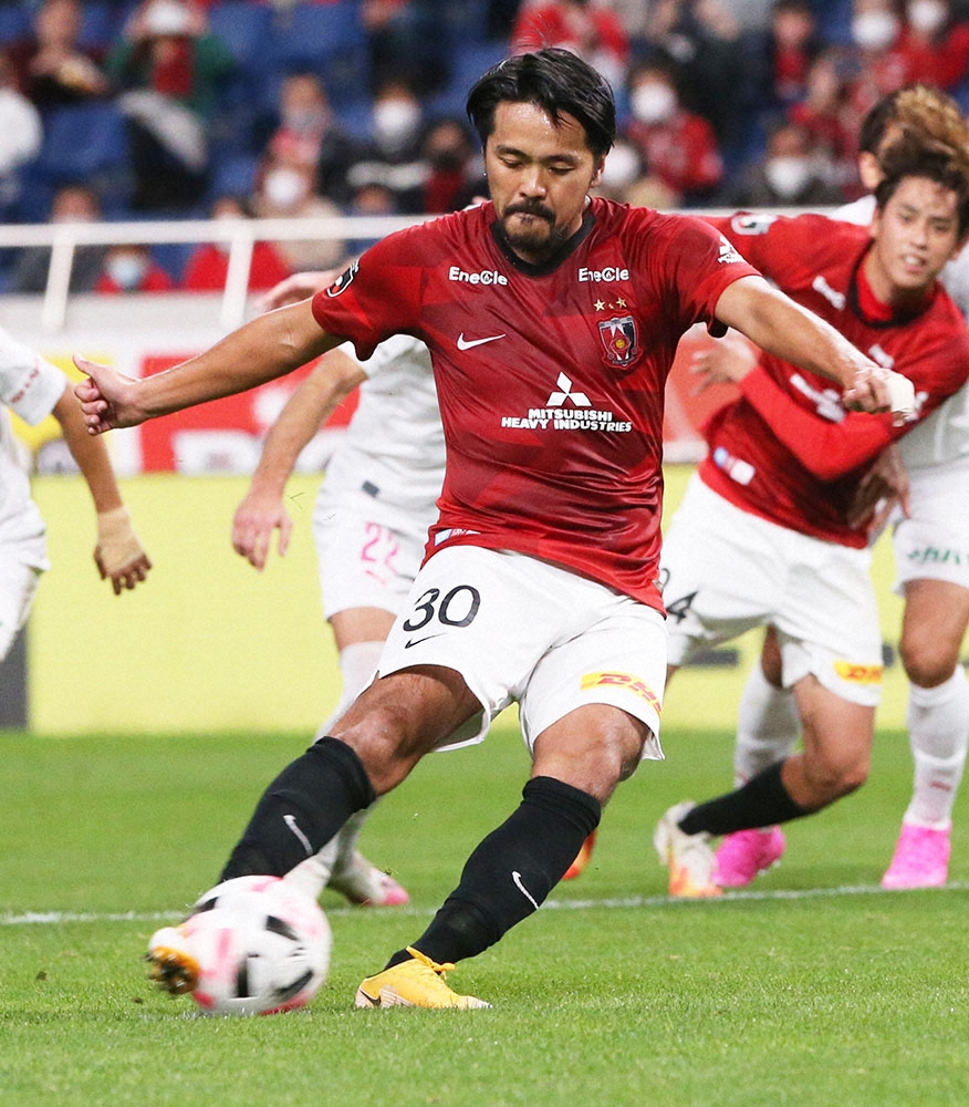 【画像・写真】浦和FW興梠が横浜FC戦で今季初のベンチ入り！　右足首負傷から驚異的な回復