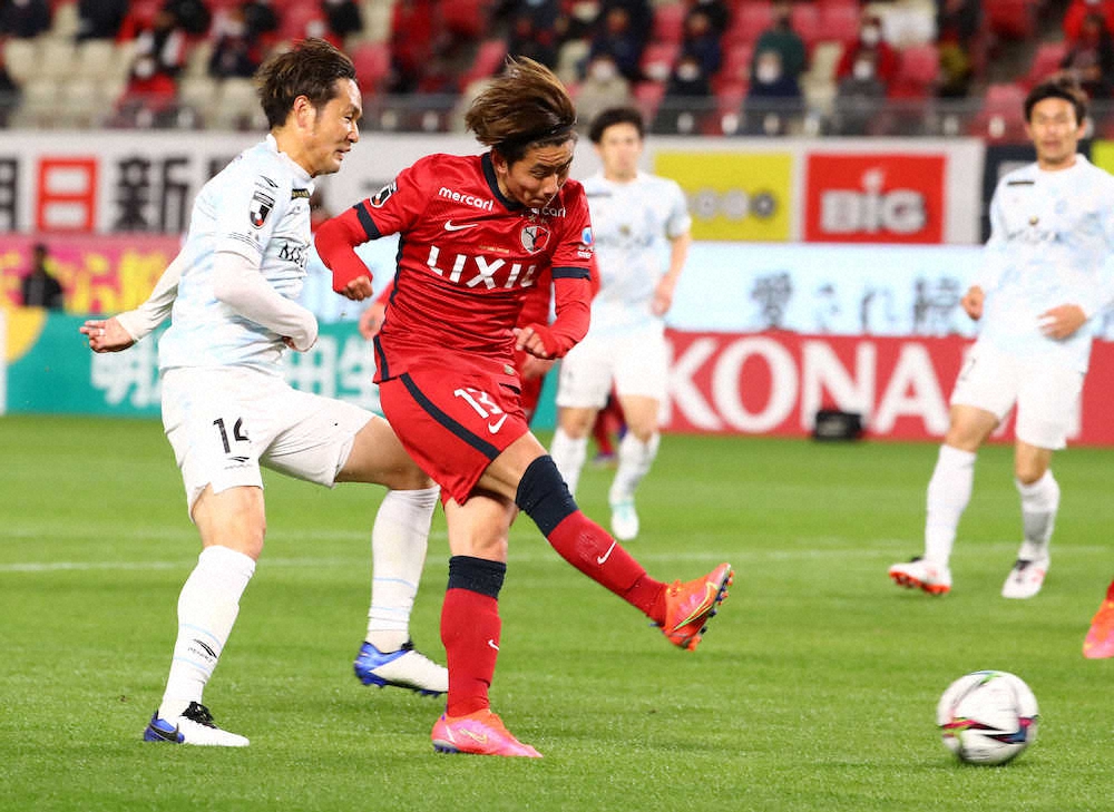 【画像・写真】鹿島の19歳荒木が2得点でリーグ戦初白星呼ぶ　出場2戦連発でブレークの予感