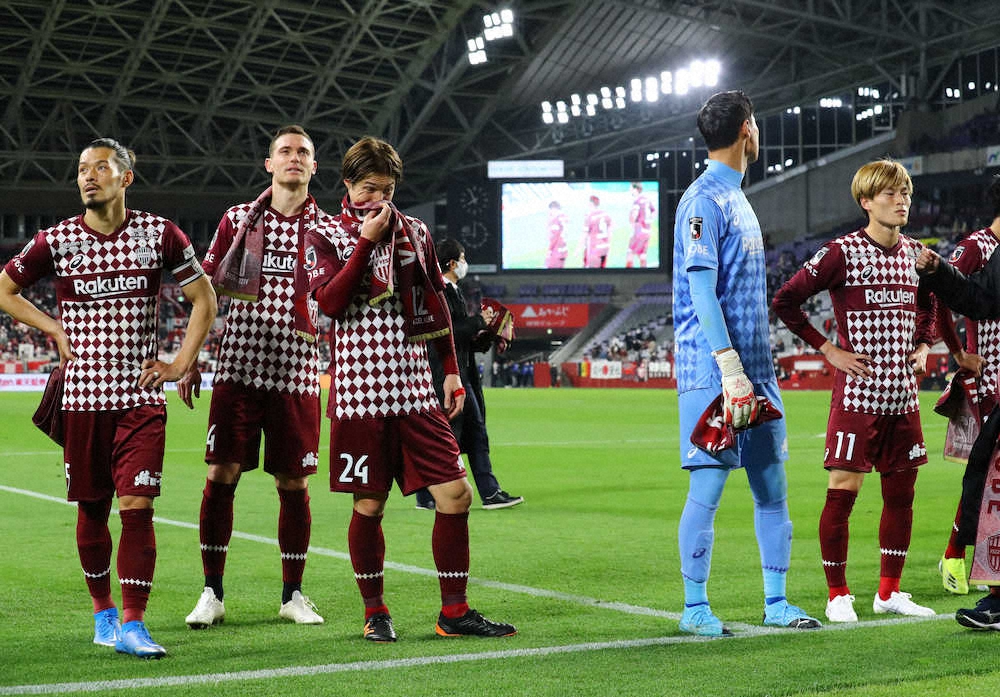 【画像・写真】神戸・三浦監督、完敗に怒り「もったいない試合　基本的なところから修正」