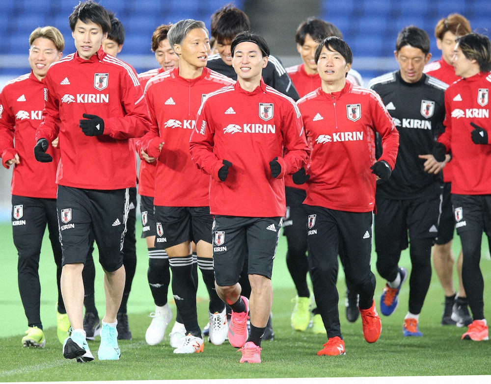 【画像・写真】南野、決める！“韓国キラー弾”　宿敵相手に3連敗阻止へ　代表合宿スタート