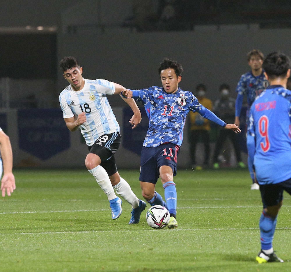 【画像・写真】U―24、久保が2アシストで快勝貢献　2発の板倉にジョーク交え祝福「これから2点取るなんてない」