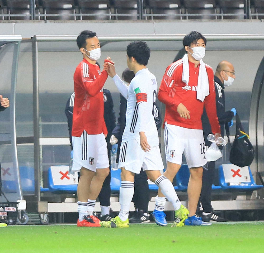 【画像・写真】麻也主将「最終予選からが本当の戦い」、記録ずくめ大勝にも“成長”求めた