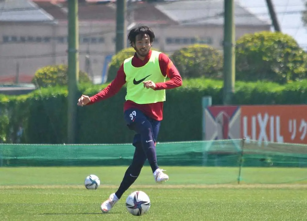 【画像・写真】鹿島・相馬新監督　初陣で巻き返し第一歩だ、犬飼「練習からしっかりやる」