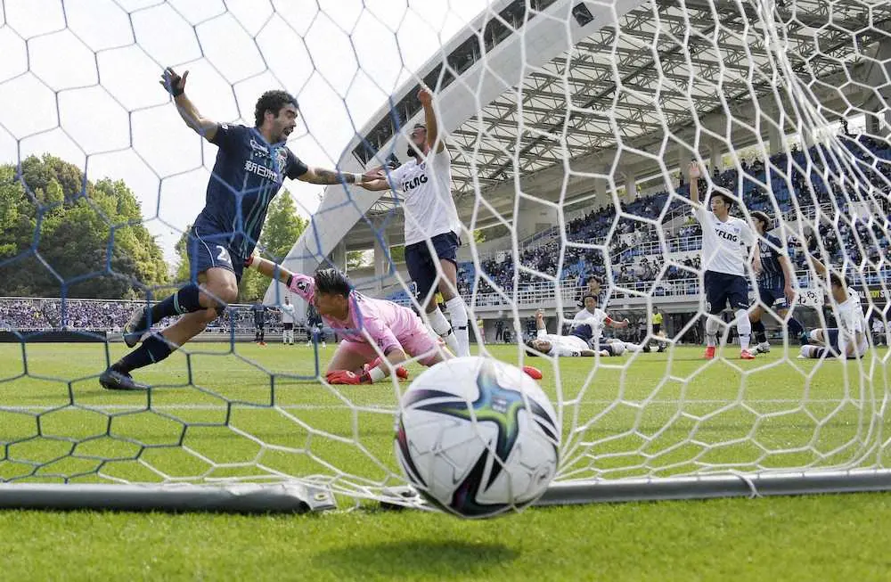 【画像・写真】福岡、6試合ぶりリーグ戦白星　ブルーノ・メンデス移籍後初ゴール「素直にうれしい」