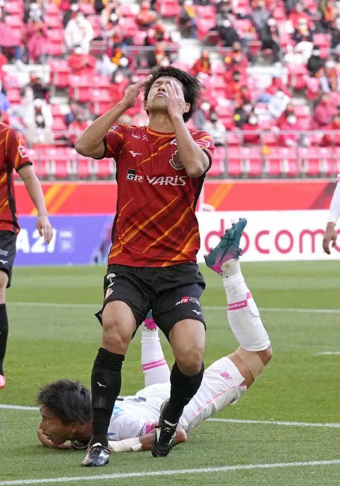 【画像・写真】名古屋が今季11戦目で初黒星　連続無失点試合は9でストップ