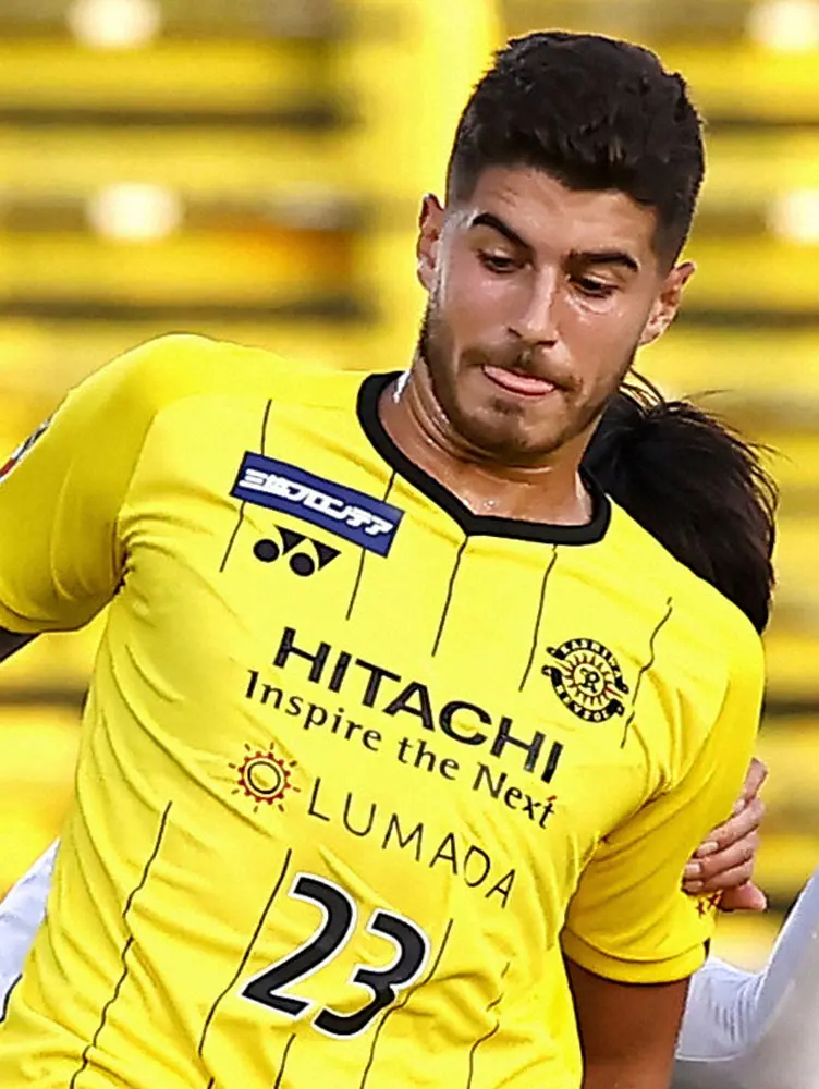 【画像・写真】柏、新加入24歳FWハウル「強みはフィニッシュ」　1メートル92の大型ストライカー