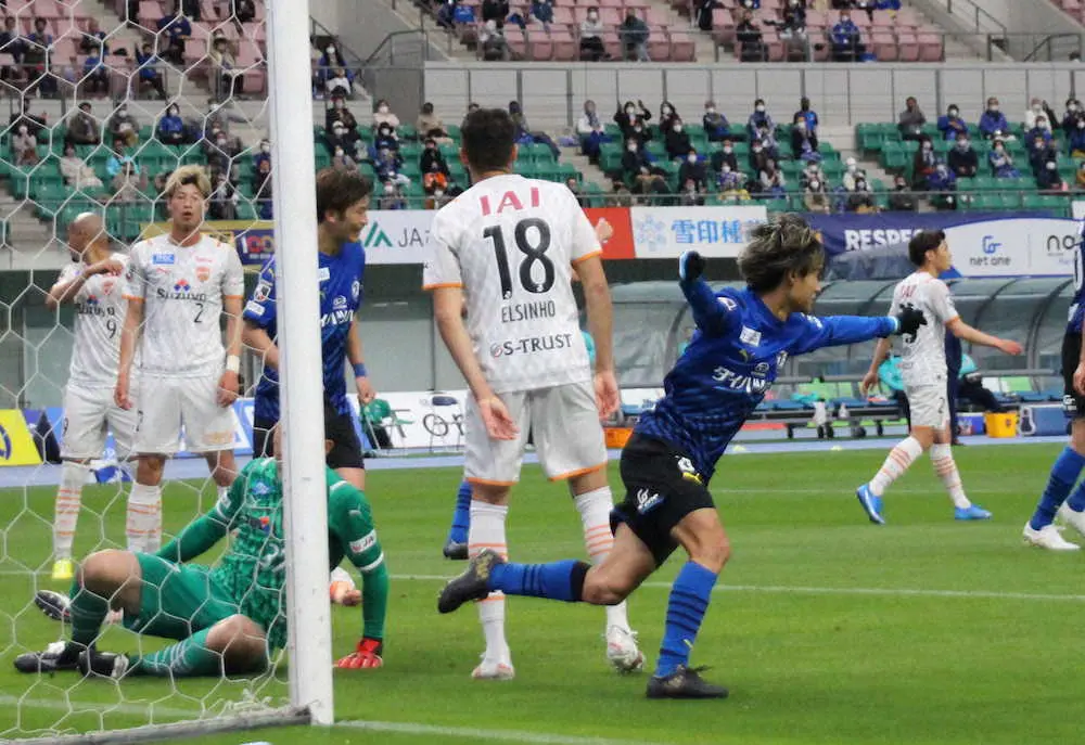 【画像・写真】大分　7連敗で止めた　町田V弾で今季2勝目　本拠今季初白星に指揮官涙