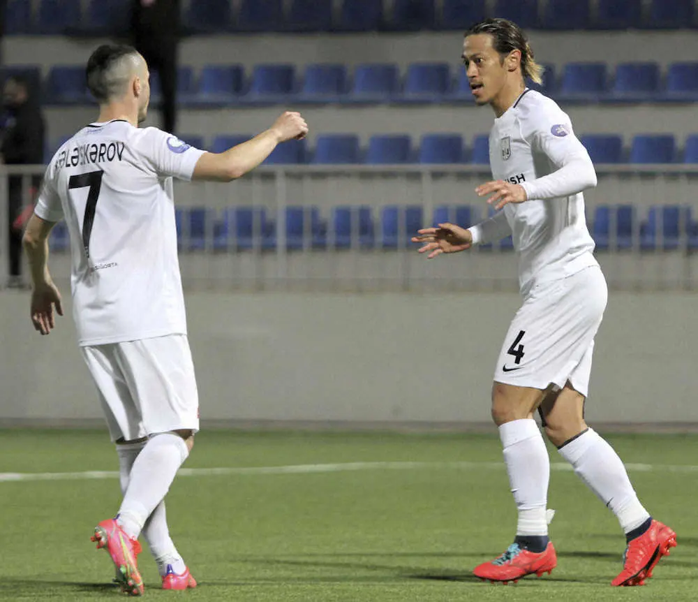 【画像・写真】ネフチ本田、2戦連続ゴール!優勝争うチームに勢いつけた