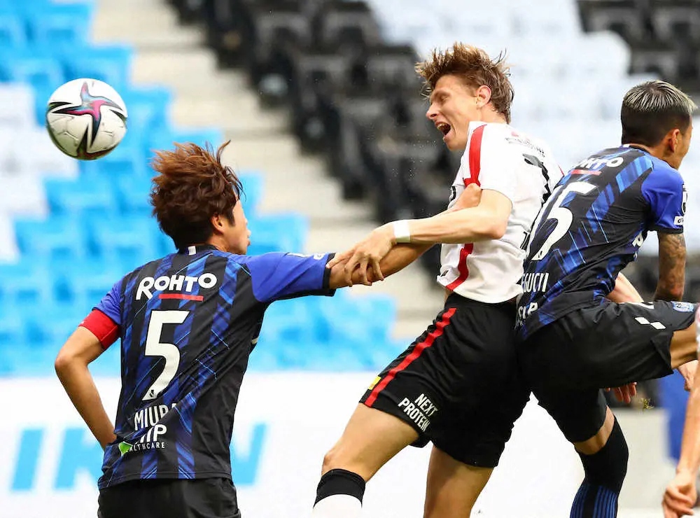 【画像・写真】浦和FWユンカーが2発、J1デビュー2戦連発は05年ポンテ以来クラブ2人目！田中も1G2A