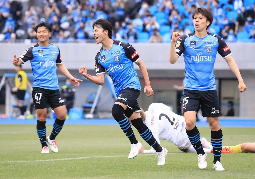【画像・写真】川崎F、J新22戦連続負けなし！三笘先制弾に小林ダメ押し　鬼木監督「成長感じる良いゲーム」