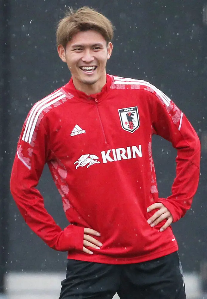 【画像・写真】FC東京・田川、U24代表入りへFW枠は4人　強烈ボレーがポスト直撃もアピール!