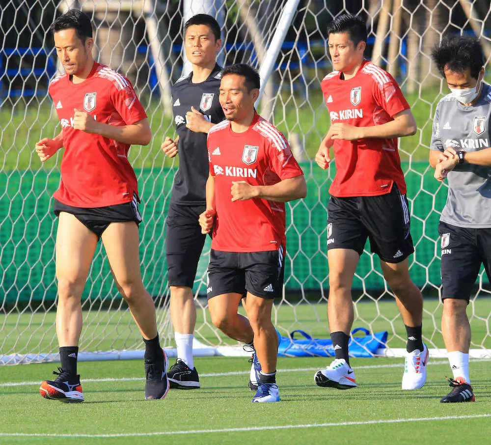 【画像・写真】植田　守備陣新リーダー名乗り！五輪OA枠の麻也不在も「成長できる」