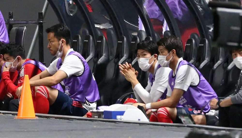 【画像・写真】OAの麻也＆宏樹は出場せず　“初陣”は5日のU―24ガーナ戦に持ち越し