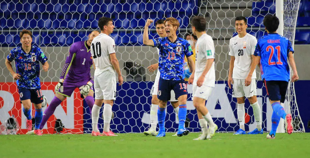 【画像・写真】日本代表がキルギスに5発快勝　オナイウが前半でハット達成！9月の最終予選へ猛アピール