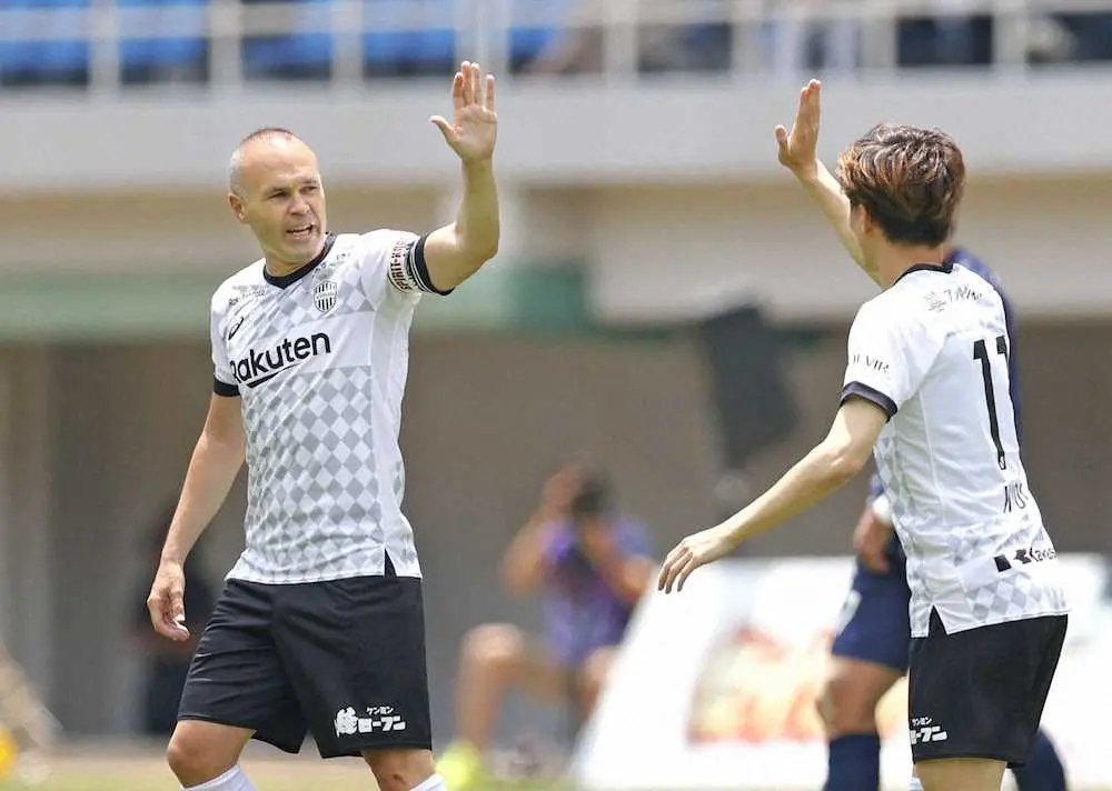 イニエスタが今季リーグ戦初ゴール Pkによる252日ぶり弾で神戸5位浮上 スポニチ Sponichi Annex サッカー