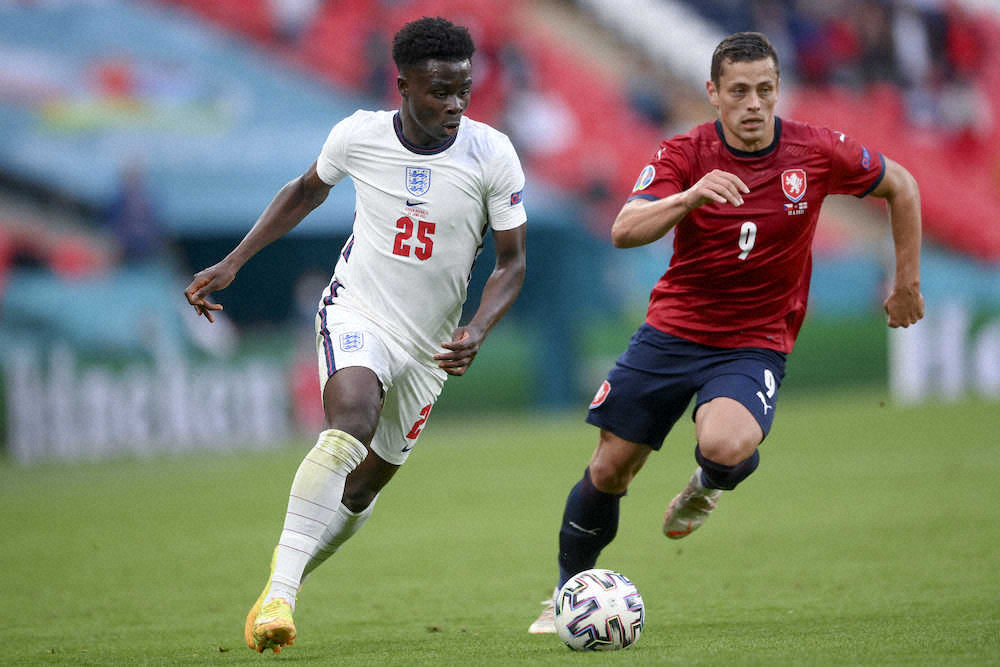イングランド チェコ マン オブ ザ マッチに選ばれたfwサカ 左 Ap スポニチ Sponichi Annex サッカー