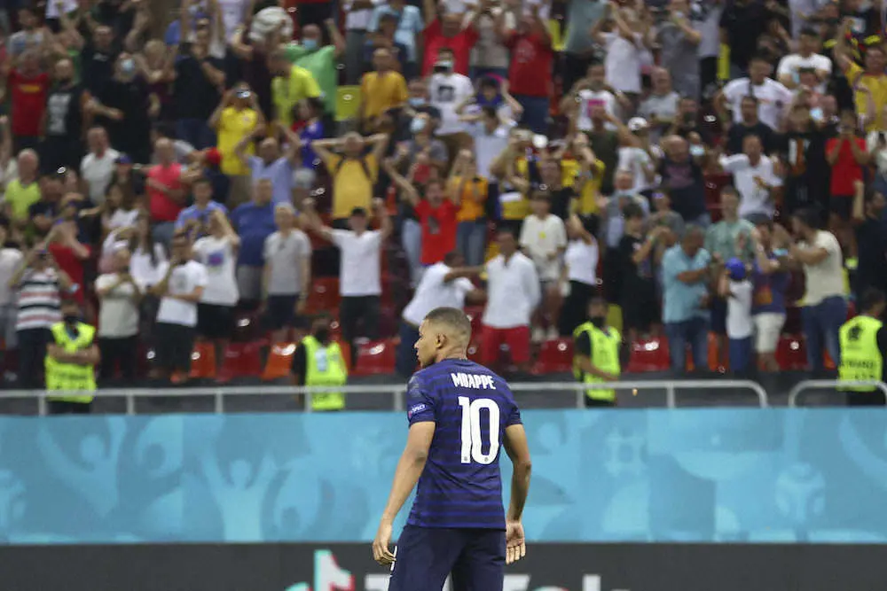 【画像・写真】W杯王者フランスがまさかの敗退…エムバぺは無得点　PK失敗「申し訳ない」