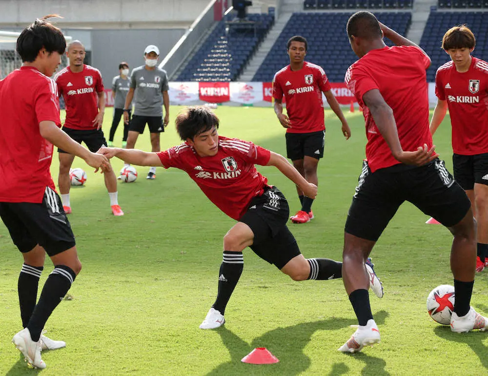 【画像・写真】U24相馬「対峙する相手に絶対勝つ」“酒井直伝”ドリブルで金への道切り開く