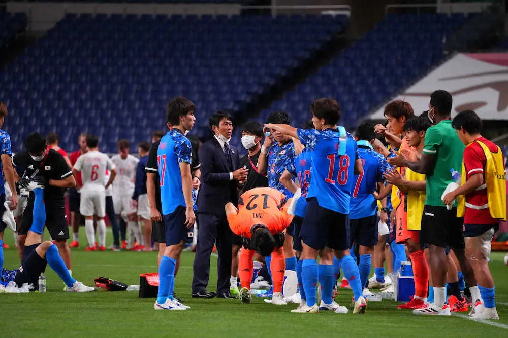 【画像・写真】森保監督　敗戦直後、次の戦いへ選手を鼓舞「ここで切ってしまったら次はない。もう1回反発力発揮を」