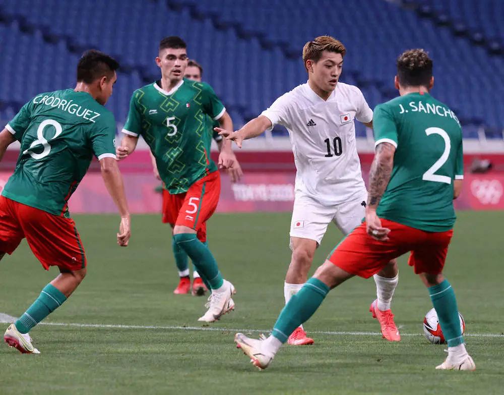 【画像・写真】堂安　果敢な攻めも不発「責任感じる。サッカー人生の大きな分岐点」