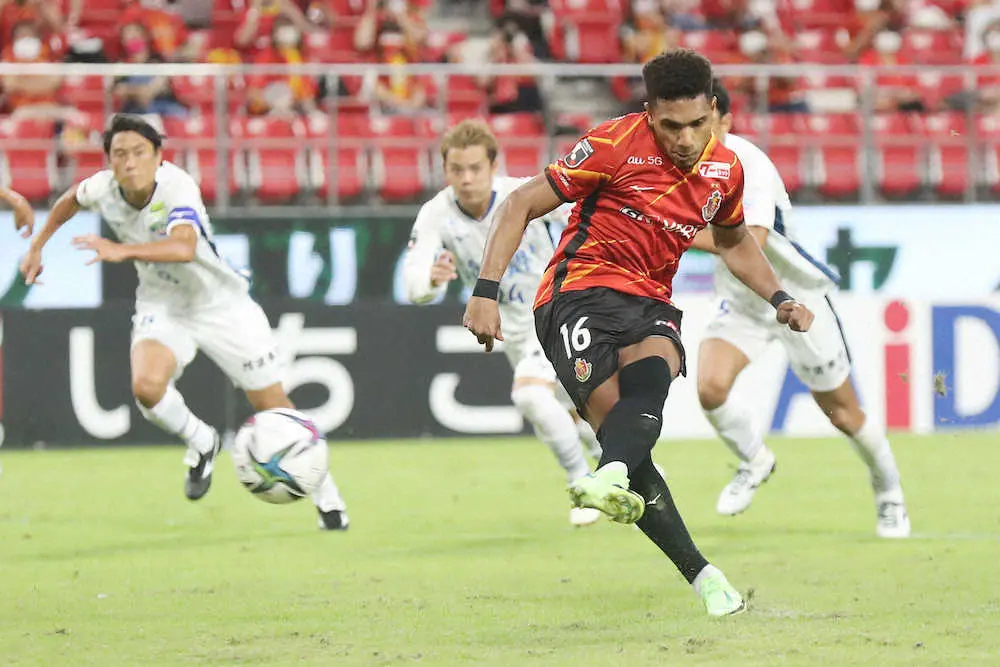 【画像・写真】名古屋　徳島に3発快勝、J1タイ18度目無失点　28試合で到達の驚異的ペース