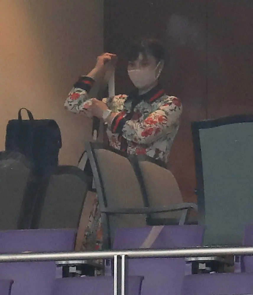 【画像・写真】FC東京・長友、4144日ぶりJリーグのピッチ　復帰即先発で勝利貢献！声で味方を鼓舞