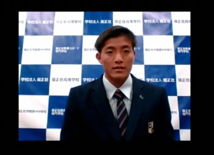 【画像・写真】5人きょうだいの末っ子が富山加入　履正社高GK平尾駿輝「早く親孝行がしたかった」