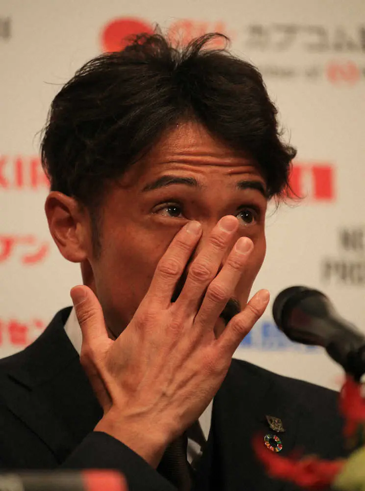 【画像・写真】浦和の元日本代表MF阿部　今季限りでの現役引退を発表「本当に幸せなサッカー人生でした」