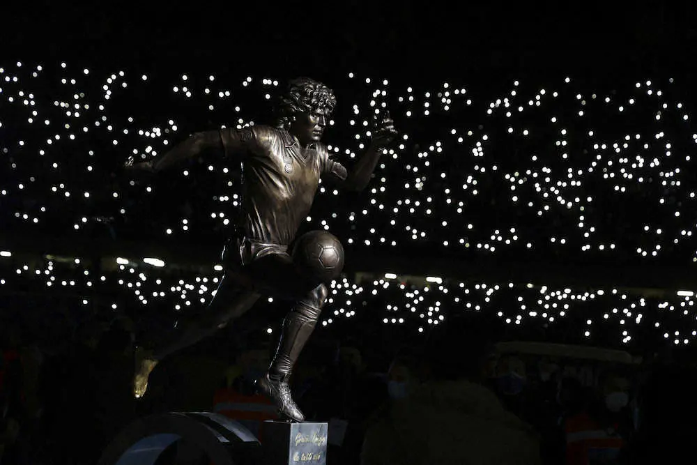 【画像・写真】ナポリが記念試合でマラドーナさんにささげる勝利　GKオスピナは「ディエゴのために」