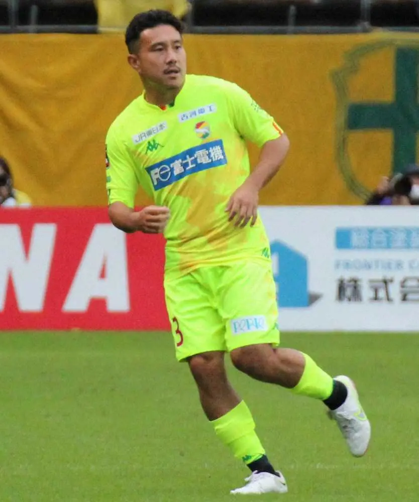 Jトライアウト 現役続行したい Df安田理大らがアピール 初日は54選手が参加 スポニチ Sponichi Annex サッカー