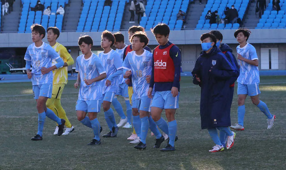 【画像・写真】桐光学園　シュート数上回りながら痛恨失点、国立逃すも鈴木監督は選手称え「誇りに思う」