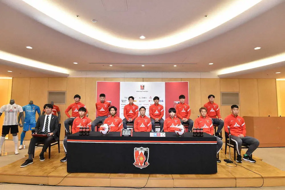 【画像・写真】浦和・松尾　2桁得点「絶対に求められる結果」　新体制発表会見