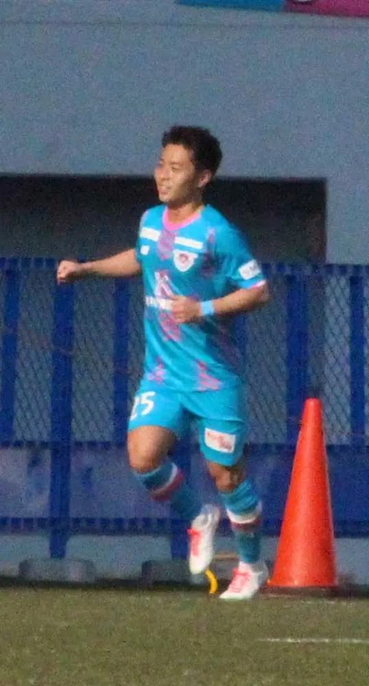 【画像・写真】＜鳥栖・湘南＞先制ゴールの藤原