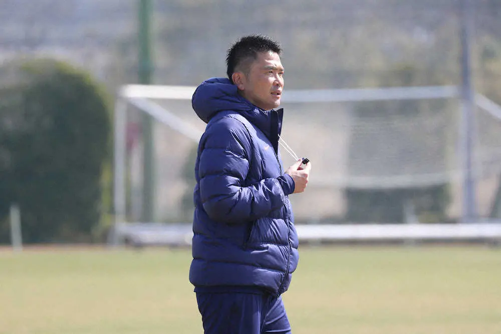 【画像・写真】鹿島・岩政監督代行“ラストマッチ”へ意気込み「やり切りたい」、6日柏戦