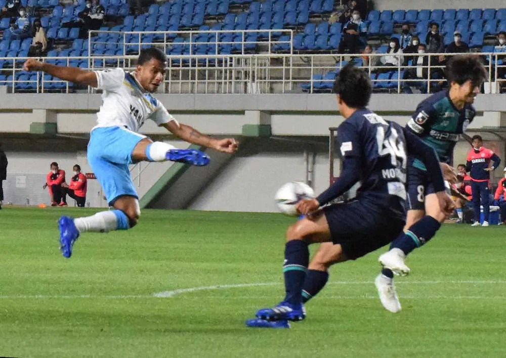 【画像・写真】磐田　逆転負けでD組3位後退　ルキアンに“恩返し弾”許す…伊藤監督「采配が少し後手に」