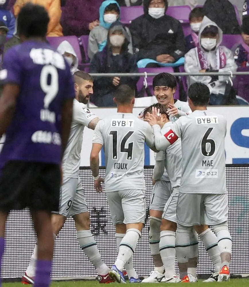 【画像・写真】福岡　5戦ぶり勝利で今季2勝目　得点力不足のチームにFW山岸「ここからFW陣が点を」