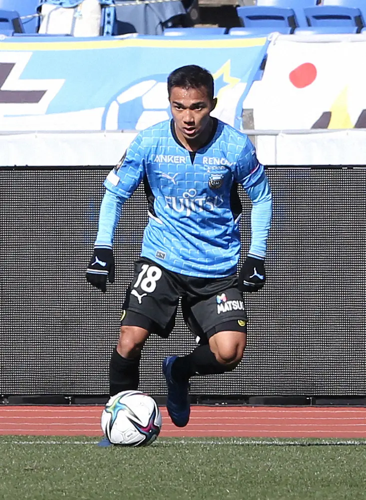 【画像・写真】川崎F・ACLで負傷のチャナティップ　右ヒラメ筋肉離れで全治6～8週程度